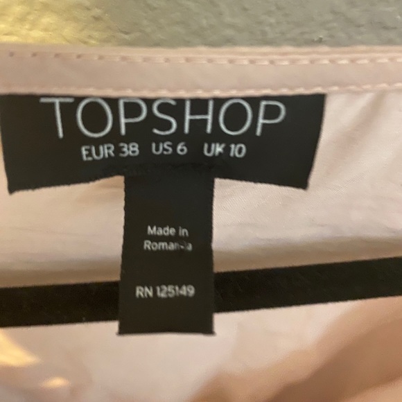 Flirty crop top - Picture 2 of 5